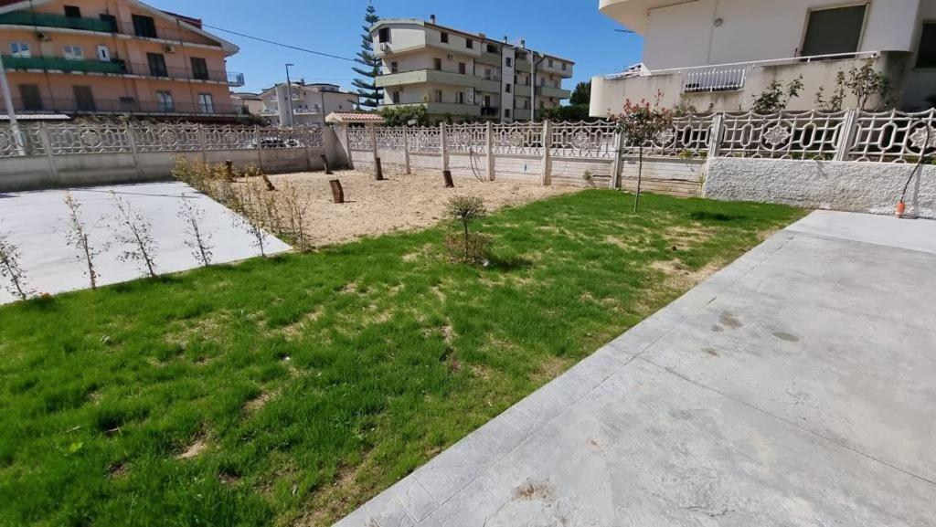 Ferienwohnung Via Cagliari Catanzaro Exterior foto